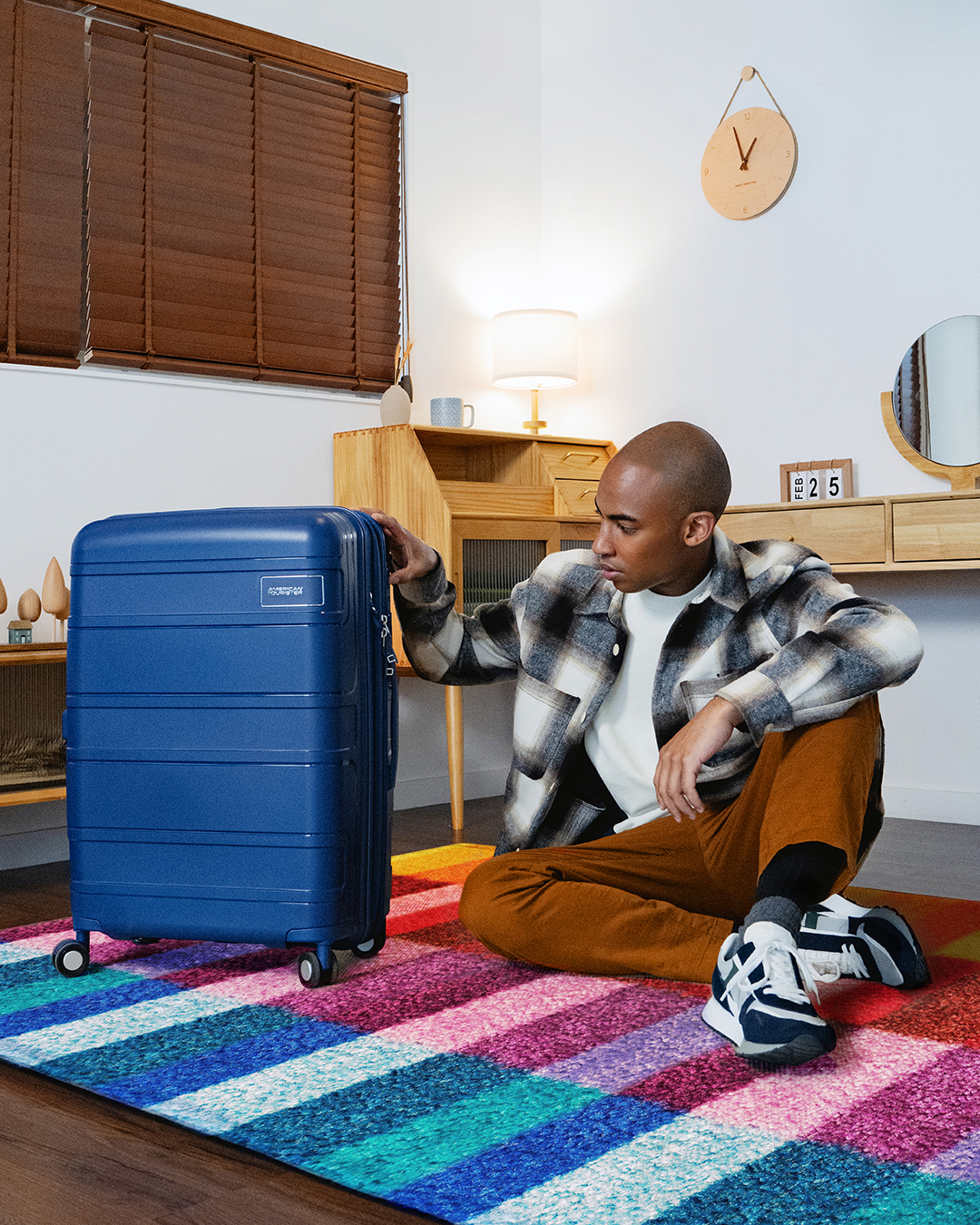 LITEVLO SPINNER 55/20 TSA  lifestyle | American Tourister